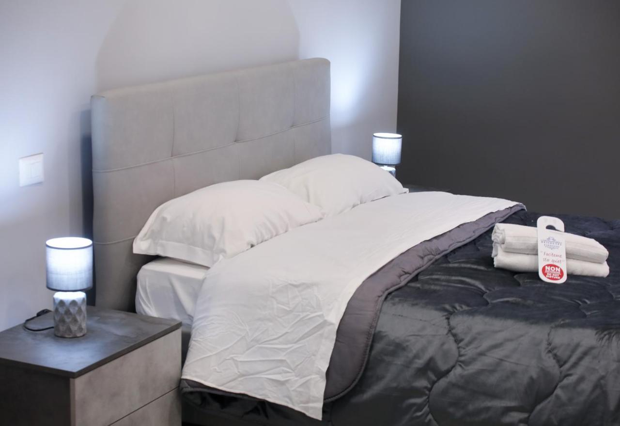 Residenza Esposito Economy Rooms Naples Exterior photo