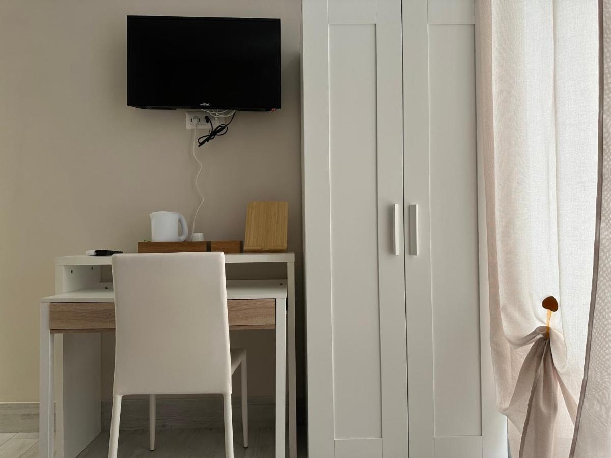 Residenza Esposito Economy Rooms Naples Exterior photo