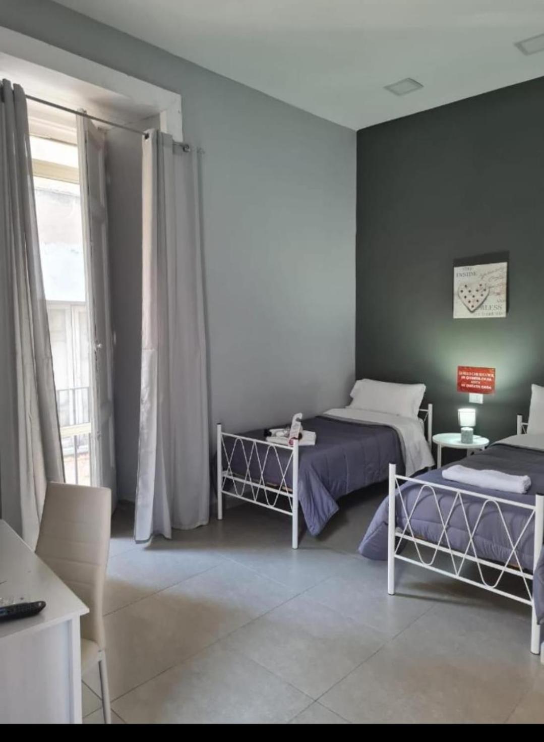 Residenza Esposito Economy Rooms Naples Exterior photo